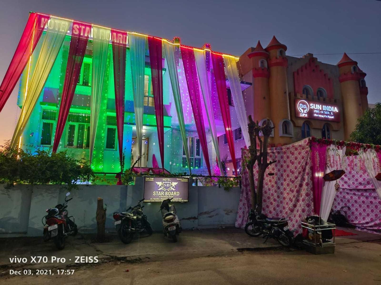 OYO 80398 Hotel Star Board Jaipur Exteriör bild